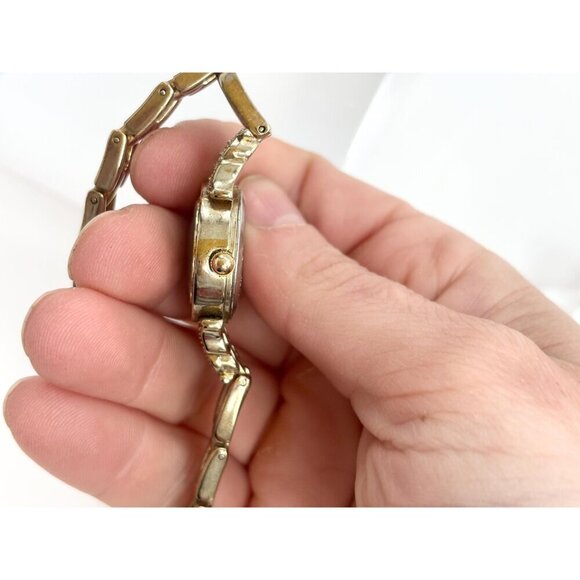 L.E.I. Butterfly 90's Rhinestoned Vintage Women's Wristwatch - 15 mm - WORKS! - Picture 5 of 10